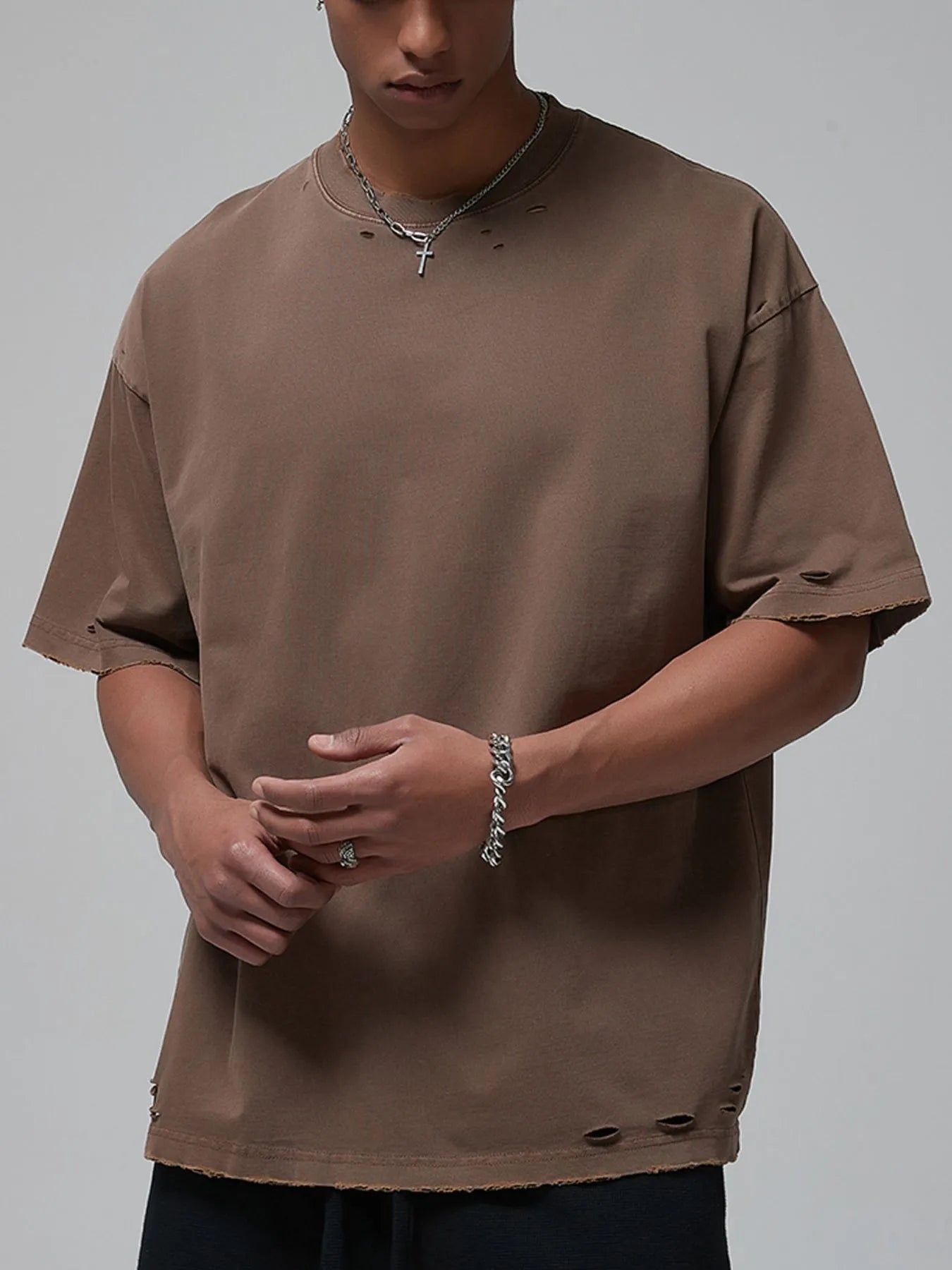 Men's Distressed Round Neck Short Sleeve T-Shirt | T-Shirts T-Shirt from PHUNKYN