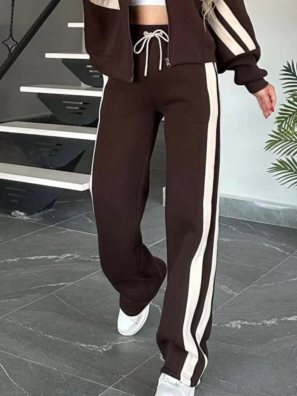 Contrast Stripe Zip Up Jacket and Pants Set | Outfit Sets Top and Pants Set from PHUNKYN