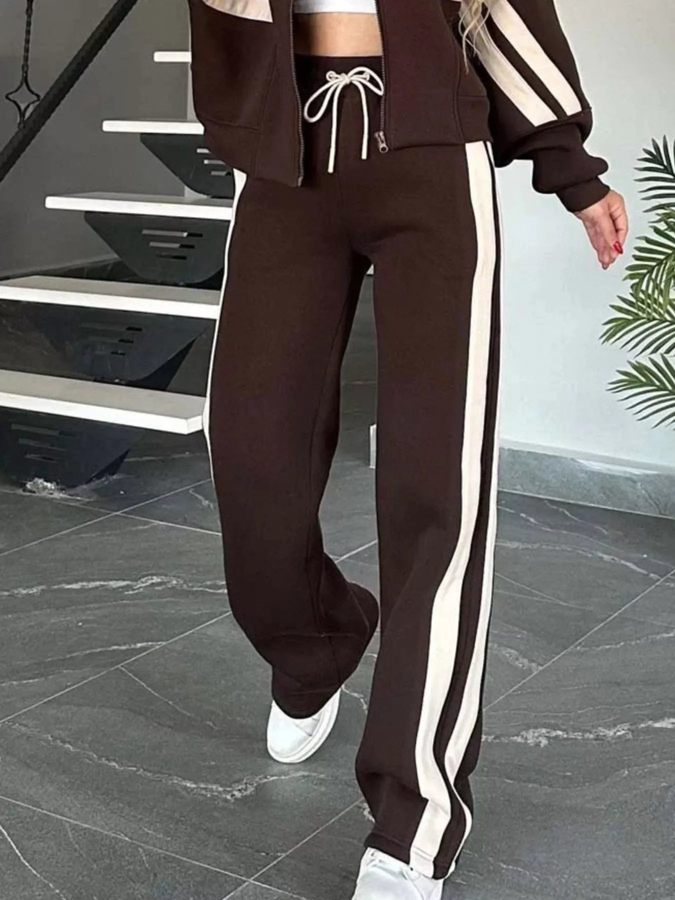 Contrast Stripe Zip Up Jacket and Pants Set | Outfit Sets Top and Pants Set from PHUNKYN
