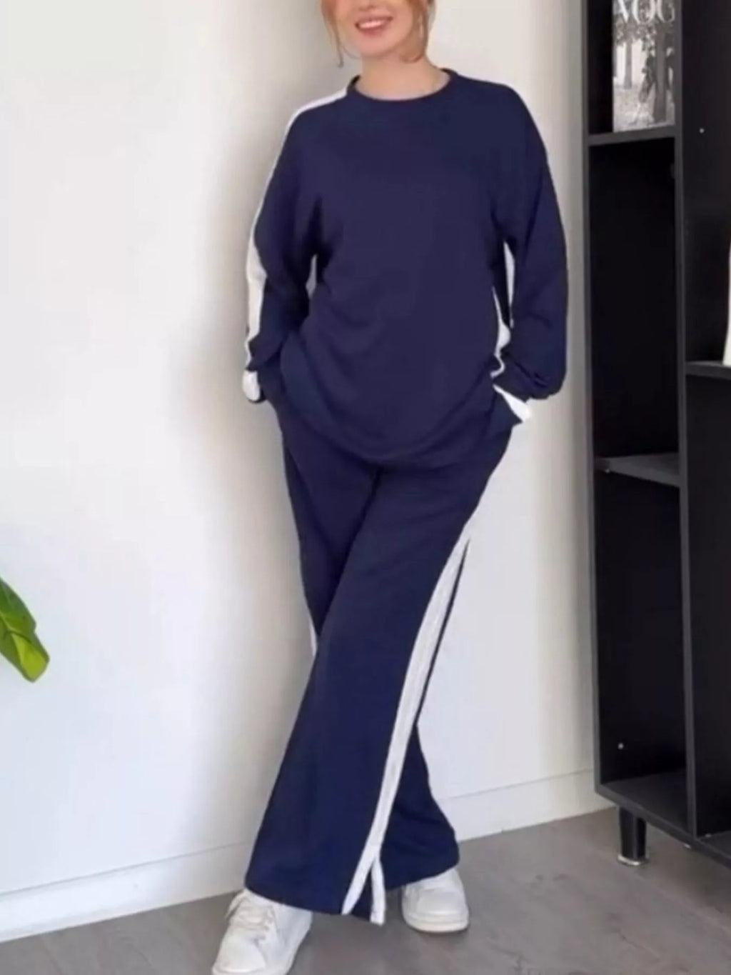 Contrast Round Neck Top and Pants Set Plus Size | Outfit Sets Top and Pants Set from PHUNKYN