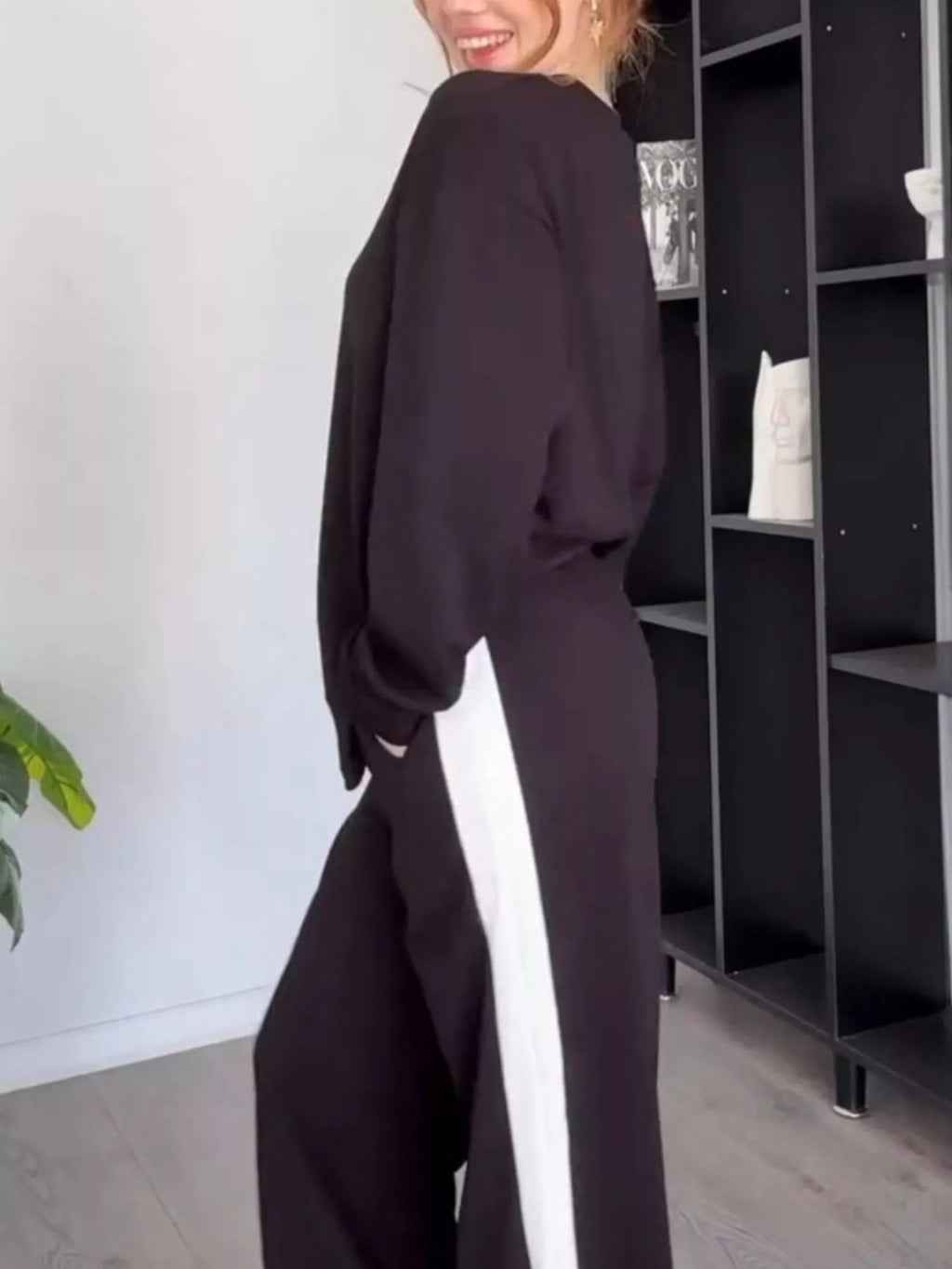 Contrast Round Neck Top and Pants Set Plus Size | Outfit Sets Top and Pants Set from PHUNKYN