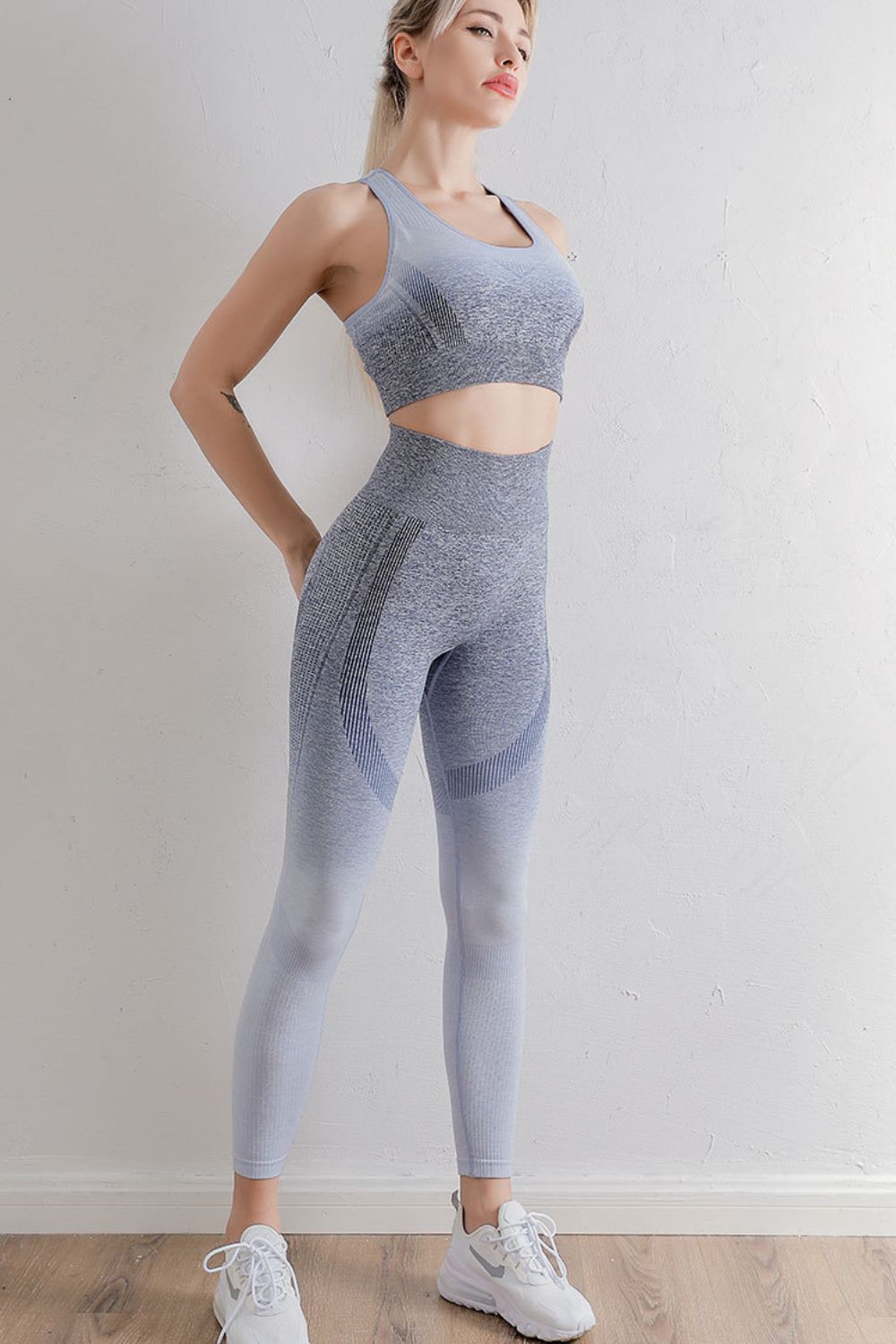 Gradient Sports Bra and Leggings Set | Activewear Active Set from PHUNKYN