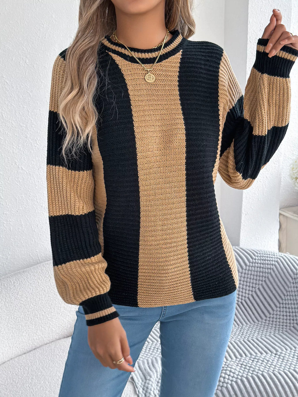 Color Block Round Neck Sweater | Sweaters Sweater from PHUNKYN